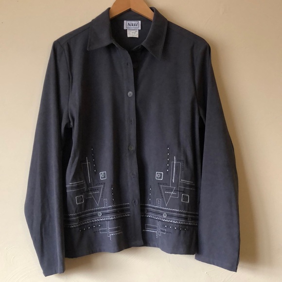 Nikki size 10 embroidered button up shirt - Picture 1 of 4